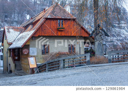 捷克克魯姆洛夫 129861984