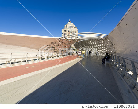 Atyrau Bridge, Astana, Kazakhstan Atyrau Bridge, Astana, Kazakhstan 129865051