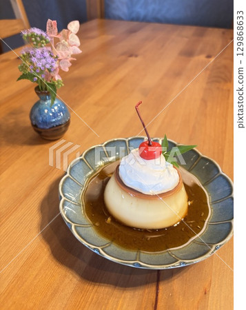 Retro pudding Retro pudding 129868633