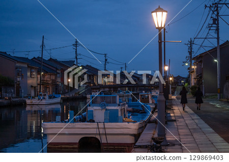 Nighttime port town and everyday scenes Nighttime port town and everyday scenes 129869403