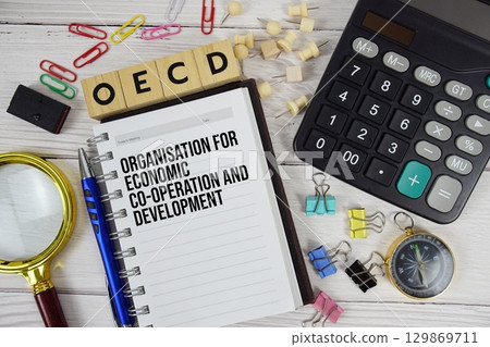 OECD Organisation for Economic Co-operation and Development OECD Organisation for Economic Co-operation and Development 129869711