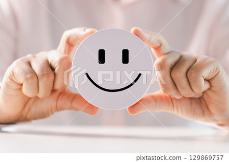 Client show feedback, smiley face sign. Service rating, satisfaction concept. happy smile face, good feedback rating, positive customer review, experience, satisfaction survey, smiley mental health. Client show feedback, smiley face sign. Service rating, satisfaction concept. happy smile face, good feedback rating, positive customer review, experience, satisfaction survey, smiley mental health. 129869757