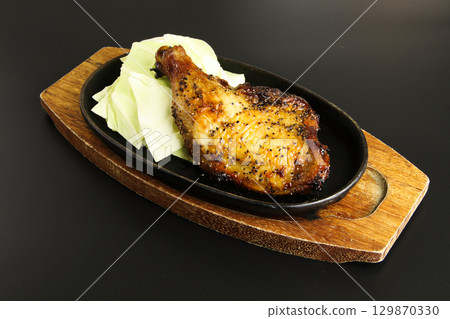 帶骨雞肉照燒胡椒 129870330