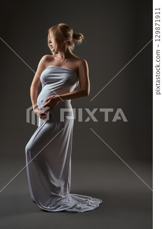 Beautiful pregnant womn like greek goddess 129871911
