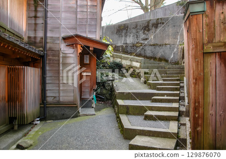 Kanazawa City, Kuragari Hill (Ishikawa) 129876070