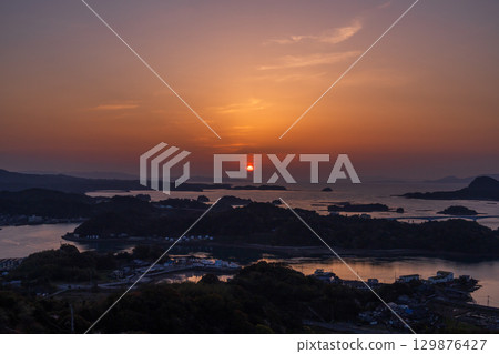 熊本縣:松島、天草的日落和高舞山的登山風景 熊本縣:松島、天草的日落和高舞山的登山風景 129876427