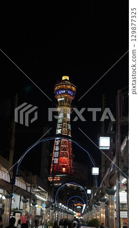 日本大阪城市夜景 129877325