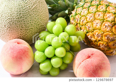 各種夏季水果 各種夏季水果 129878697