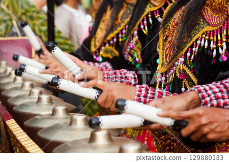 Traditional Balinese orchestra Gamelan Kebyar 129880183