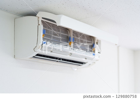 Air conditioner filter 129880758