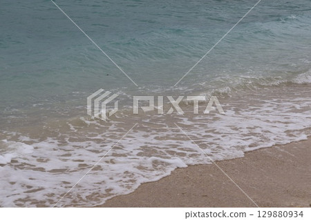 The beautiful sea of Kumejima 129880934