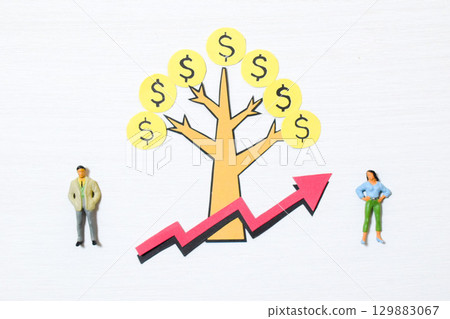 Image of a growing money tree: passive income such as dividends Image of a growing money tree: passive income such as dividends 129883067