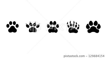 Different footprints of big cats. Leopard illustration set Different footprints of big cats. Leopard illustration set 129884154