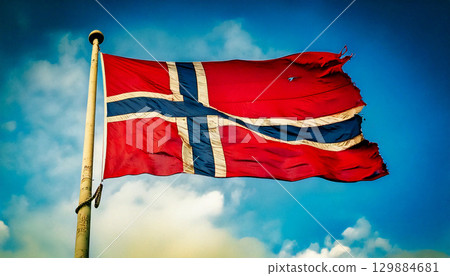 一面破舊不堪的挪威國旗。 129884681