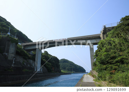 Funakoshi Canal, Ainan Town, Ehime Prefecture 129891699