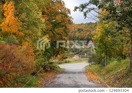 Russia, St. Petersburg, Voronnaya Gora, Duderhof, September 22, 2019. Pictured: Duderhof Heights, a suburb of St. Petersburg and the Voronoi Gora, the highest place in the Leningrad Region during the Russia, St. Petersburg, Voronnaya Gora, Duderhof, September 22, 2019. Pictured: Duderhof Heights, a suburb of St. Petersburg and the Voronoi Gora, the highest place in the Leningrad Region during the 129893304