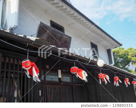 金魚燈籠和柳井的街道 129893333