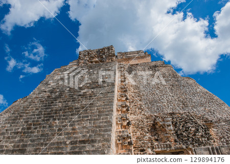 The Glory of Ancient Maya Civilization – Uxmal Ruins The Glory of Ancient Maya Civilization – Uxmal Ruins 129894176