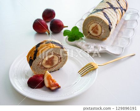 Fig, roll cake, mint Fig, roll cake, mint 129896191