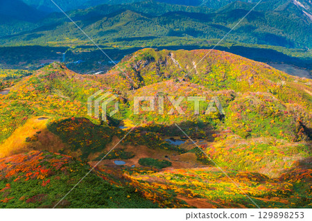 秋天的栗駒山登山（栗駒山～前岳：劍山） 129898253