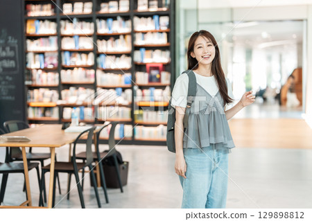 University student library campus life 129898812