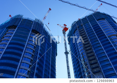 2025年興建中的塔式公寓大樓 129898963