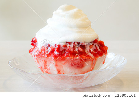 台灣草莓刨冰 2023 129903161