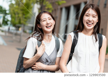 College student commuting campus life 129903500