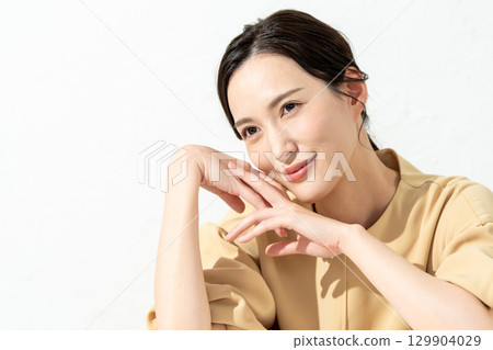 Beauty Image UV Care Beauty Image UV Care 129904029