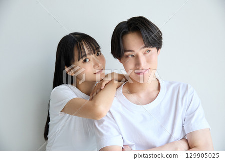 亞洲年輕男女的美女肖像 亞洲年輕男女的美女肖像 129905025