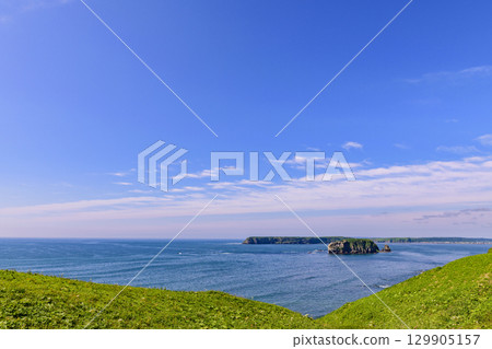 Under the blue sky, the view of Kenbokki Island and the Pacific Ocean from Cape Azechi in Hama-naka Town Under the blue sky, the view of Kenbokki Island and the Pacific Ocean from Cape Azechi in Hama-naka Town 129905157