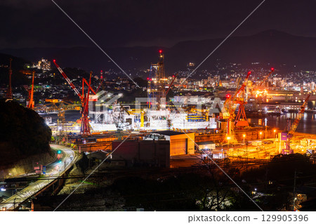 Night view of the shipyard in Sasebo City, Nagasaki Prefecture 129905396