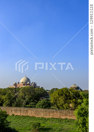 胡馬雍陵和奈卡·岡巴德 129911128