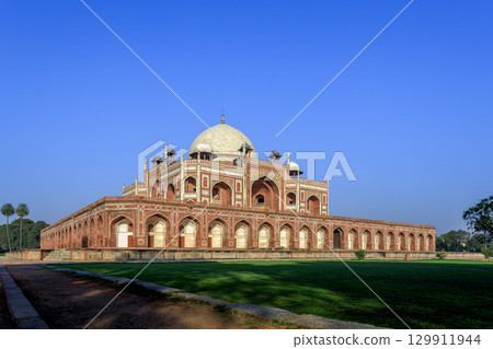 Humayun's Tomb 129911944