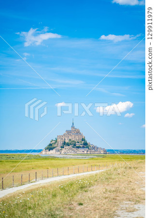世界遺產聖米歇爾山的美麗風景 世界遺產聖米歇爾山的美麗風景 129911979