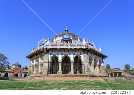 Humayun's Tomb, Isa Khan's Tomb and Isa Khan Mosque 129912883