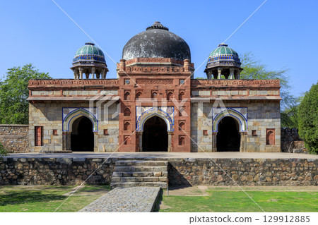 Isa Khan Mosque at Humayun's Tomb 129912885
