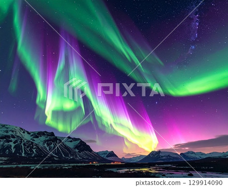 Aurora shining above the mountains 1 129914090