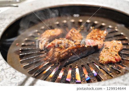 beef barbecue food cuisine restaurant Grilled beef BBQ beef roasted meat 129914644