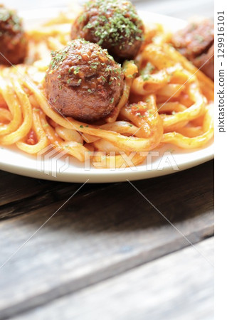 Udon Napolitan with Large Meatballs - Udon Variation Udon Napolitan with Large Meatballs - Udon Variation 129916101