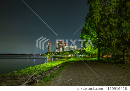 大津市琵琶湖夜景 129916428