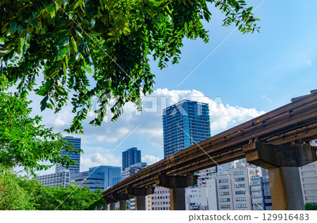 一個有單軌列車的城市 129916483