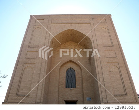 Bibi-Khanym Mausoleum (Samarkand, Uzbekistan) 129916525