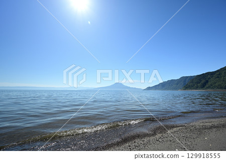 The gentle waves of Aira 129918555