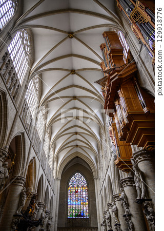 Interior of the Roman Catholic Cathedral of St. Michael and St. Gudula in central Brussels, Belgium Interior of the Roman Catholic Cathedral of St. Michael and St. Gudula in central Brussels, Belgium 129918776
