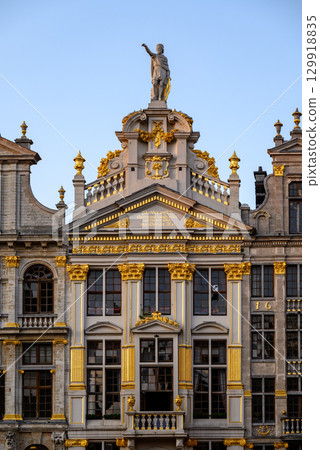 Lavishly decorated facades and architectural details of Guildhalls on the Grand-Place Grote Markt square of Brussels, Belgium Lavishly decorated facades and architectural details of Guildhalls on the Grand-Place Grote Markt square of Brussels, Belgium 129918835