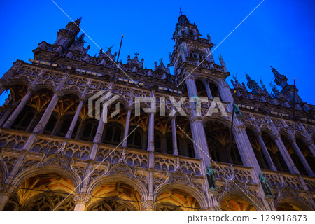 Night view of Brussels City Museum at Grand-Place Grote Markt central square of Brussels, Belgium Night view of Brussels City Museum at Grand-Place Grote Markt central square of Brussels, Belgium 129918873