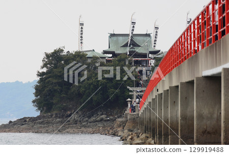 香川縣三豐市美濃町的兒童水上守護神津馬神社（夏祭） 129919488