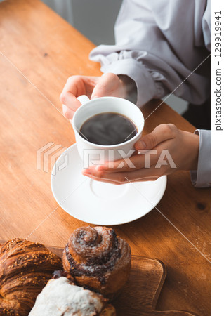 Bread, coffee and a quiet moment 129919941
