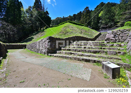 武藏國八王子城：城牆及其他建築物的現狀 129920259